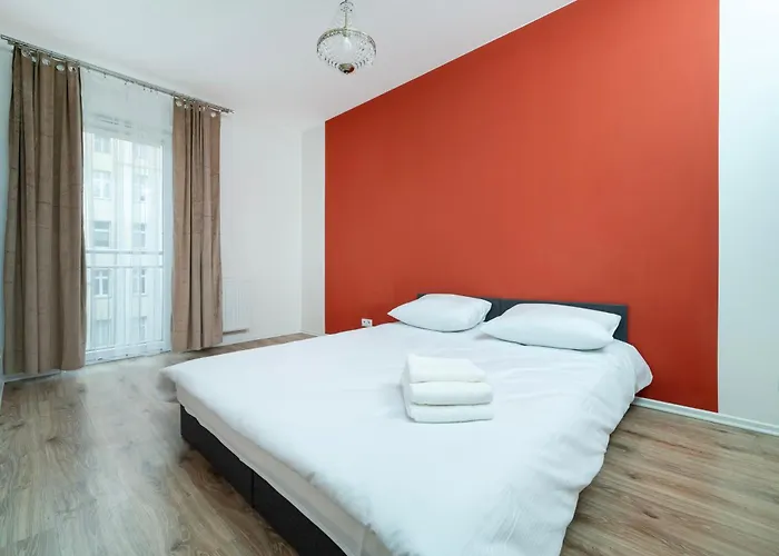 Urban Serenity Space By Bookinghost